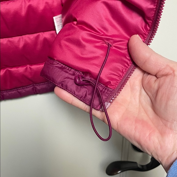 Patagonia Magenta Quilted Down Vest - Picture 7 of 9
